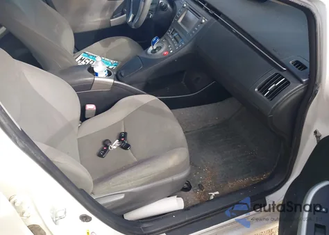 2013 Toyota Prius Two from USA, damaged, VIN JTDKN3DU9D5580964